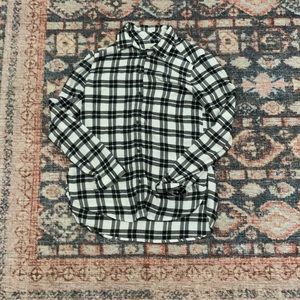 Super comfy women’s American eagle flannel size xs